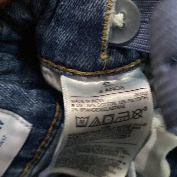 Old Navy Skinny Jeans - Picture 4 of 4